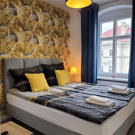 Apartament Przy Placu Piastowskim Jelenia Gora Ngoại thất bức ảnh