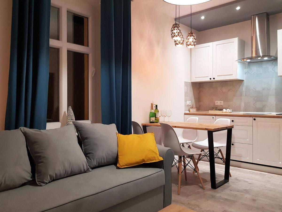 Apartament Przy Placu Piastowskim Jelenia Gora Ngoại thất bức ảnh