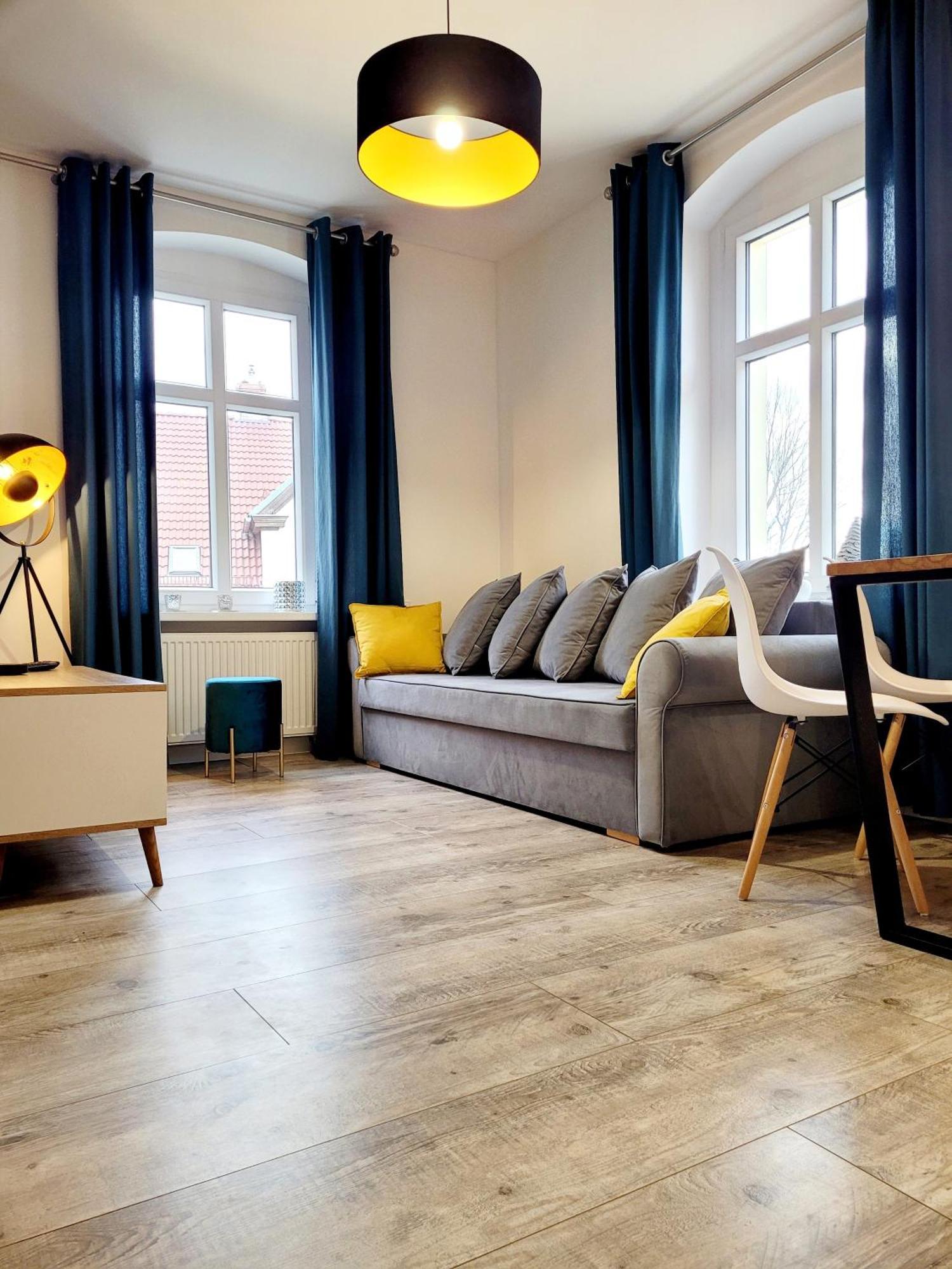 Apartament Przy Placu Piastowskim Jelenia Gora Ngoại thất bức ảnh